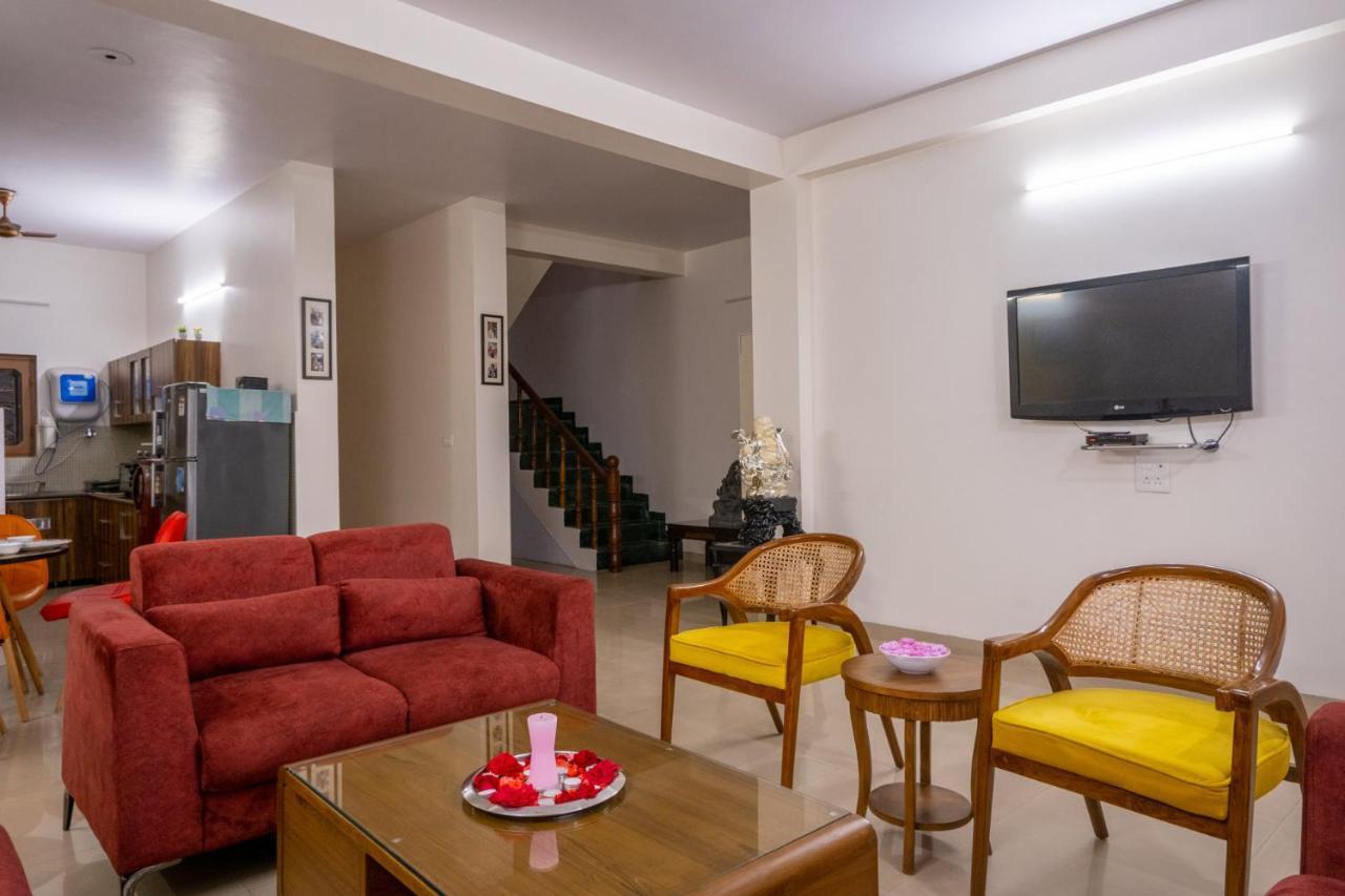 Villa Woodside Meadows By Veo - Part Of Stayvista Kasauli Luaran gambar