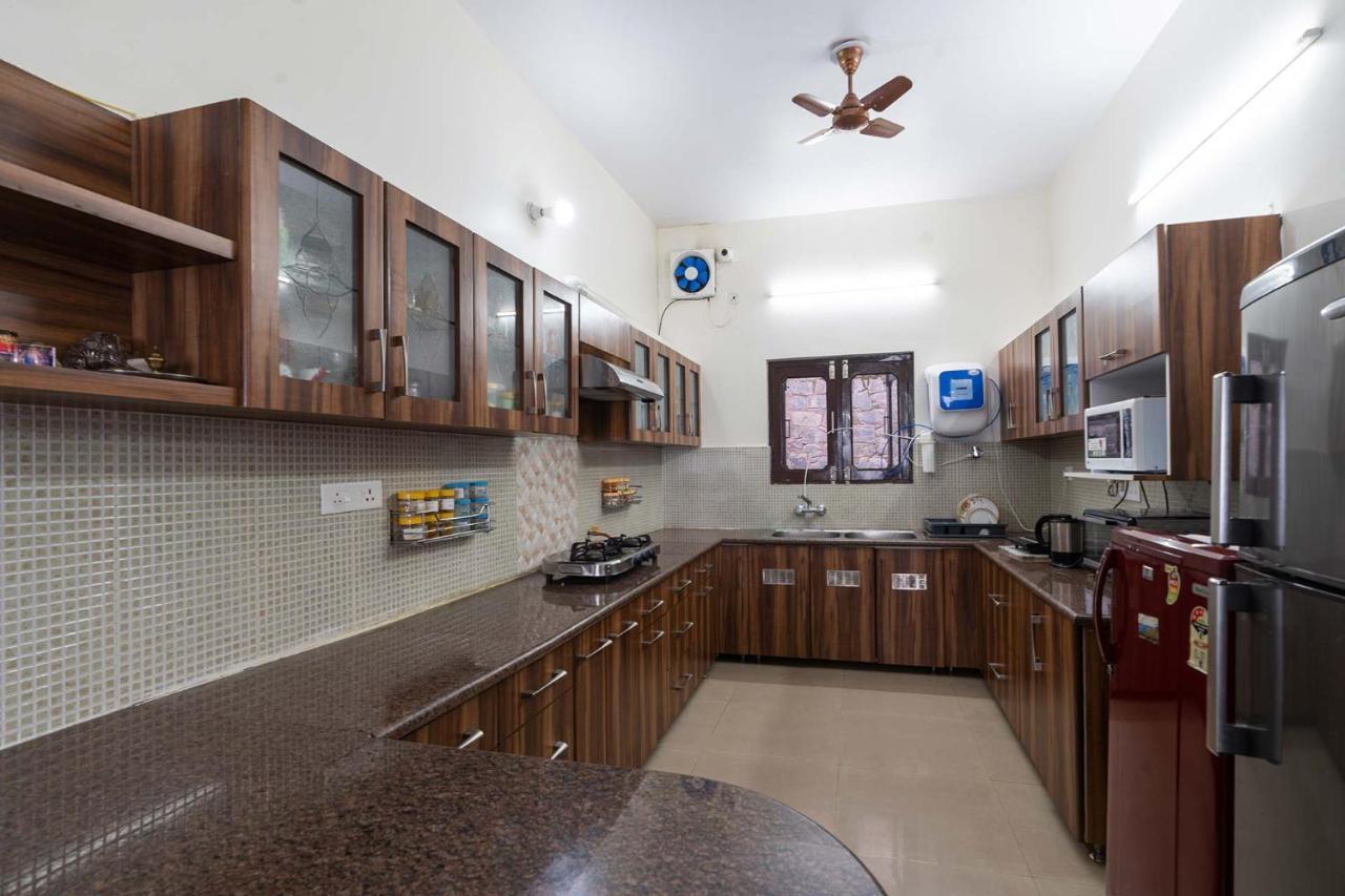 Villa Woodside Meadows By Veo - Part Of Stayvista Kasauli Luaran gambar